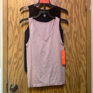 V-Neck Tank Top Set - Black and Pink